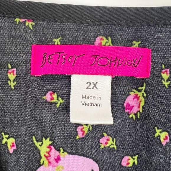Betsey Johnson Scrub Top Women's Size 2X Rosebud Skull Hearts Black Pink - Picture 7 of 15